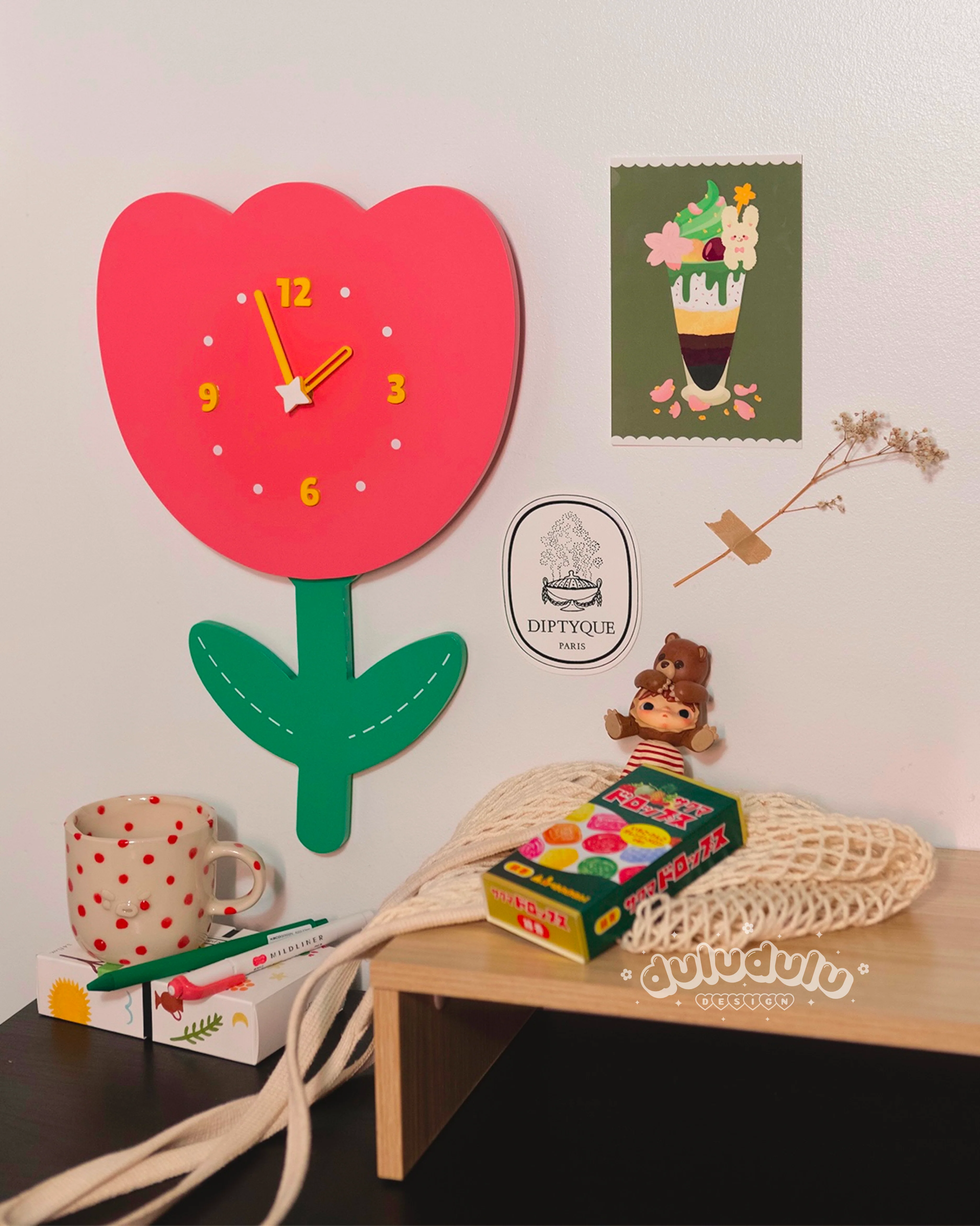 Red Tulip Clock (solid color ver.) - Image 4